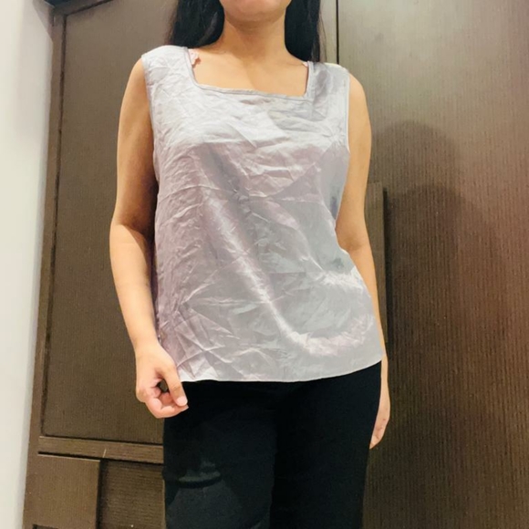 Grey satin metallic top - Picture 2 of 6